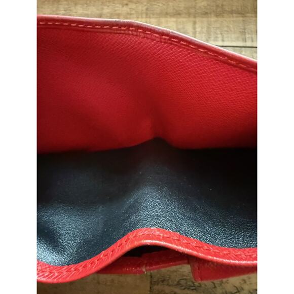 LOUIS VUITTON Epi Leather Bifold Wallet Red Coin Pocket Made in France - Picture 12 of 15